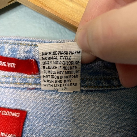 Levi's Men's Button Up Denim Loose Fit Shacket Jacket Size XXL - Picture 6 of 8